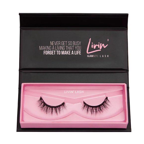 Glamnetic Livin' Lashes and Liquid Magnetic Eyeliner Set - False Eyelashes NWT - Picture 3 of 3